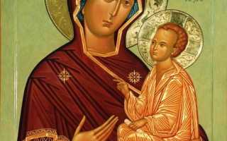 В чем помогает Тихвинская икона Божией Матери: значение для России